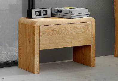 Dřevěný noční stolek z masivu BELAGO
