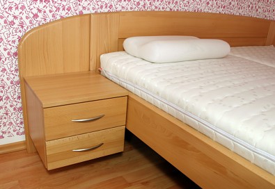 Noční stolek z masivu JAN nebo LUCIE DUO Noční stolek z masivu JAN nebo LUCIE DUO